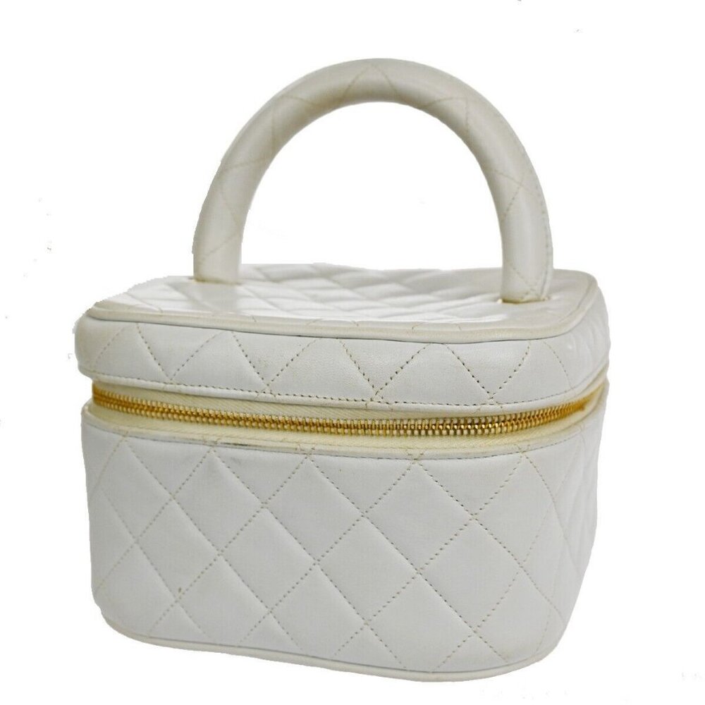 CHANEL Logo Matelasse Vanity Hand Bag Leather White GHW France Vintage